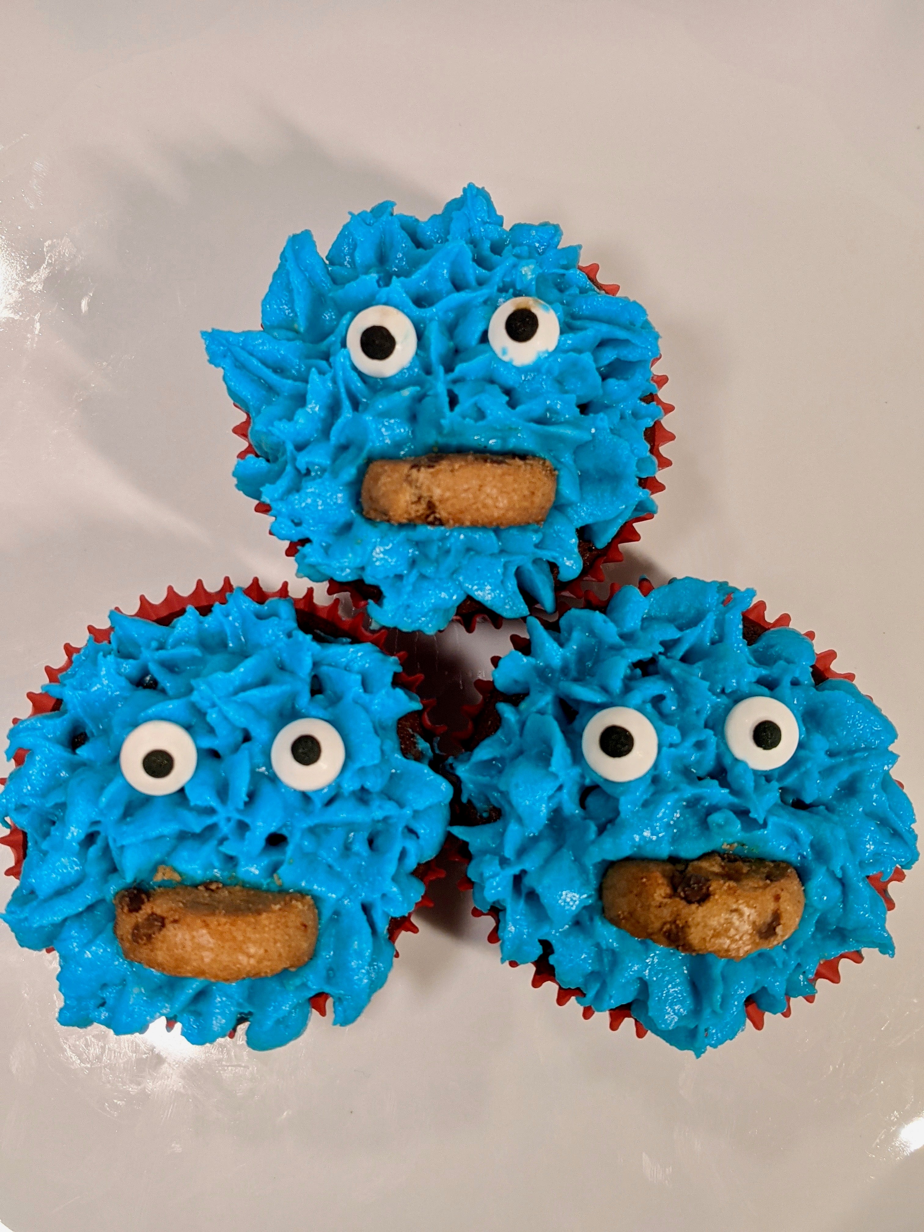 Cookie Monster Cupcake